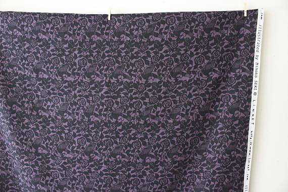 LINNETリネンプリント 薔薇と鳩 マルベリー×ブラック